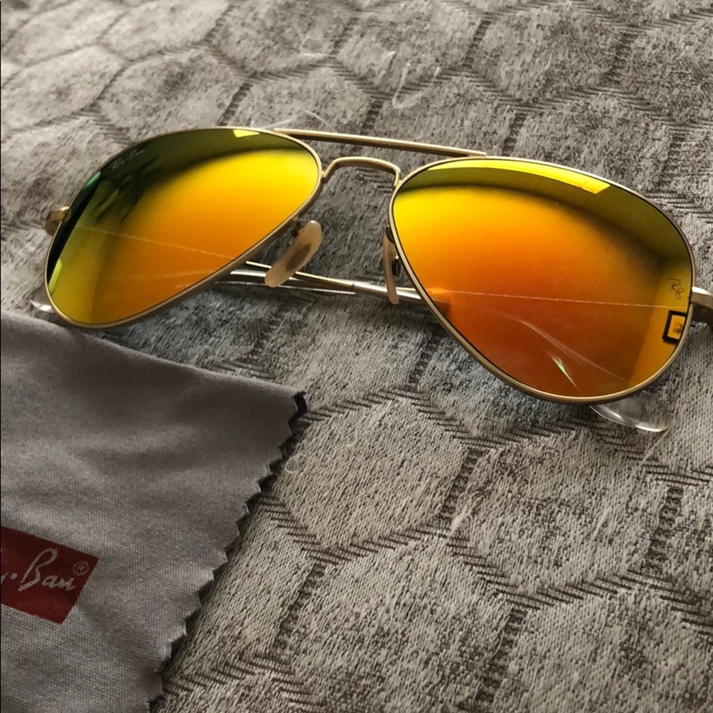 COPY - Ray Ban aviators